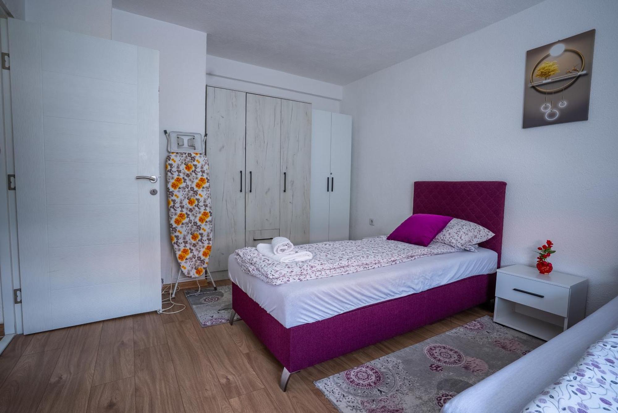 Apartma Ilidza Garden Escape *