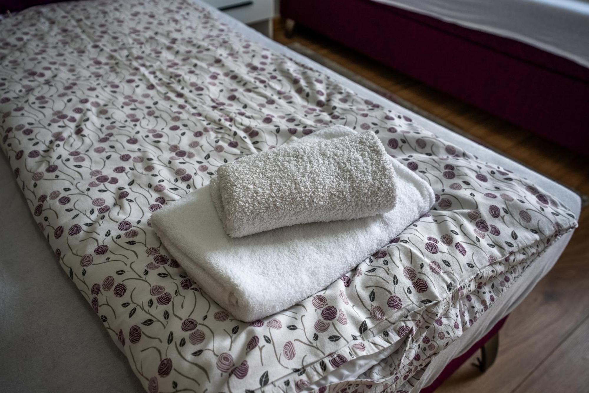 Apartma Ilidza Garden Escape *